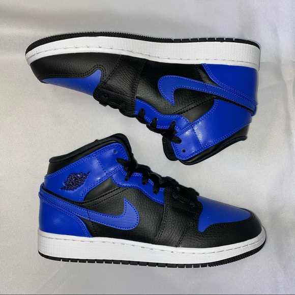 Nike Air Jordan 1 Mid GS Hyper Royal 6.5Y 8W NEW - Picture 2 of 4